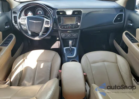 2011 Chrysler 200 Limited z USA, uszkodzony, nr VIN 1C3BC2FG9BN575692